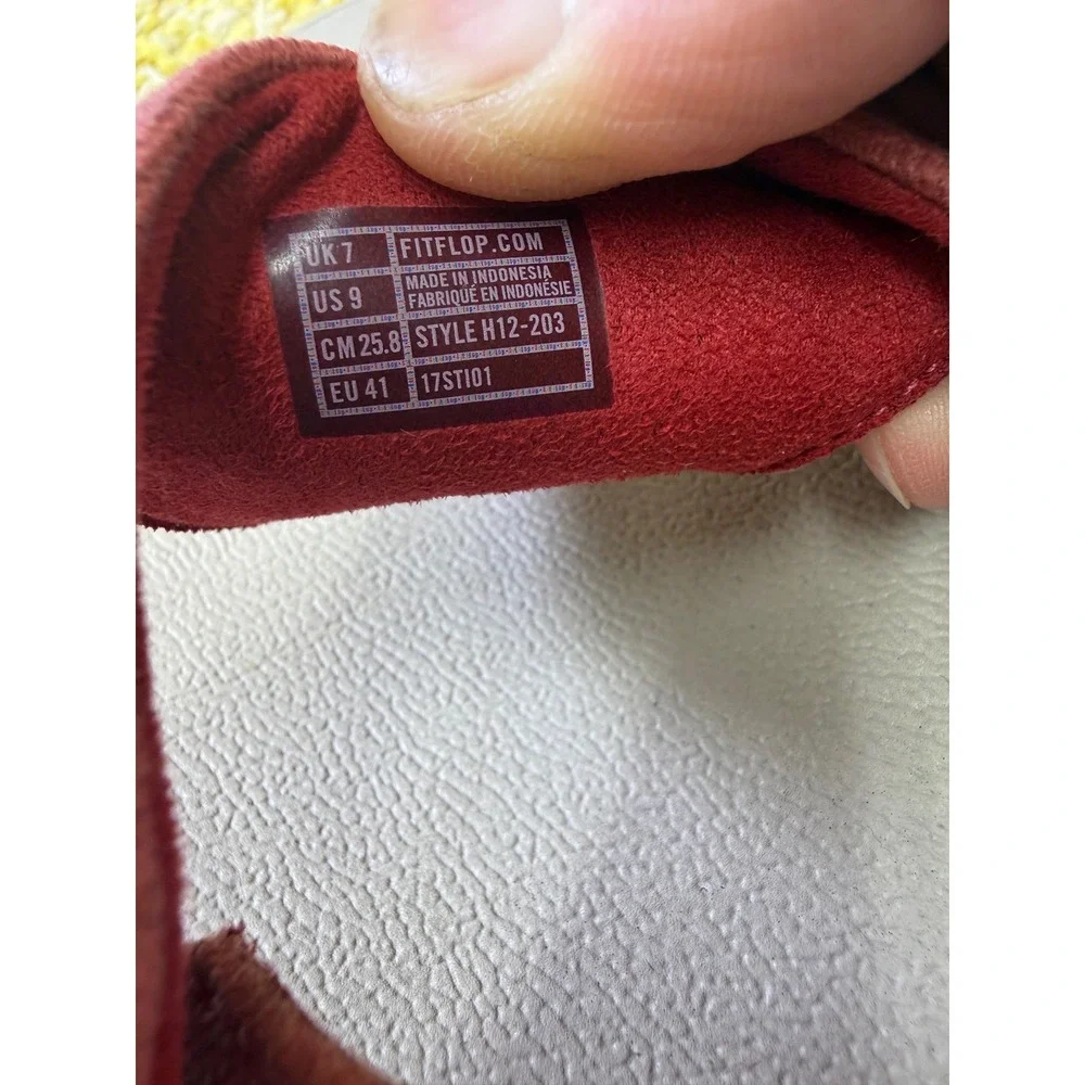 FitFlop Lulu Canvas Red Thong Sandals Womens 9 Microwobbleboard H12-203